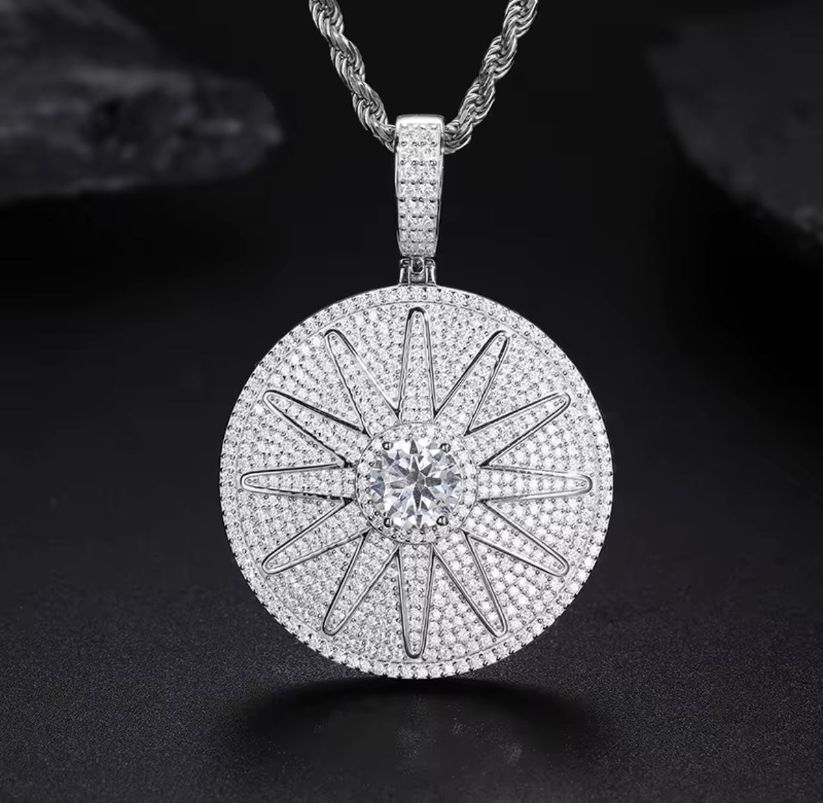 Sol Pendant